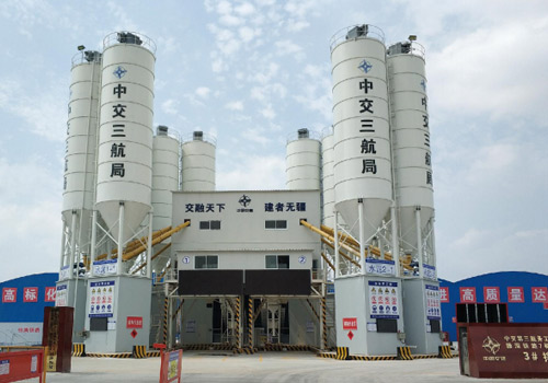 標(biāo)準(zhǔn)型混凝土攪拌站(圖1)